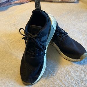 MEN’S ADIDAS NMD R1 SHOES, SIZE 12